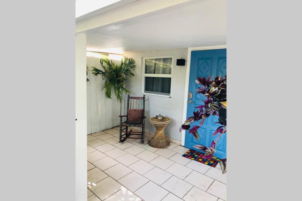 Independent Studio In Little Havana マイアミ エクステリア 写真