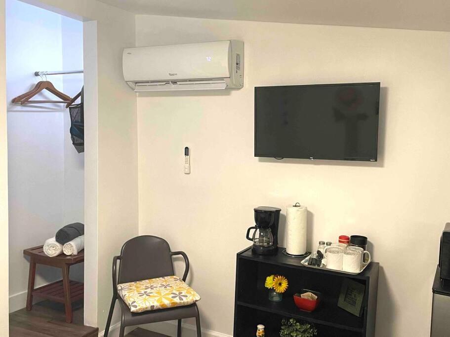 Independent Studio In Little Havana マイアミ エクステリア 写真
